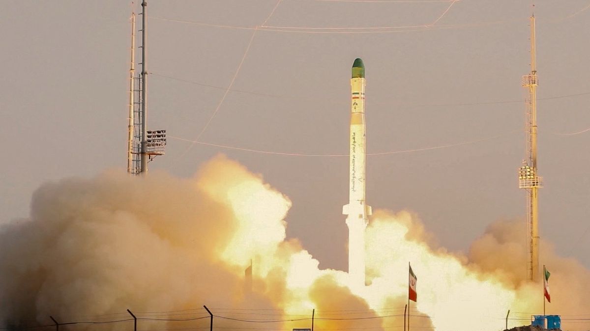 Rusko „ztopilo“ špionážní satelit pro Írán. Nejdříve ho využije na Ukrajině